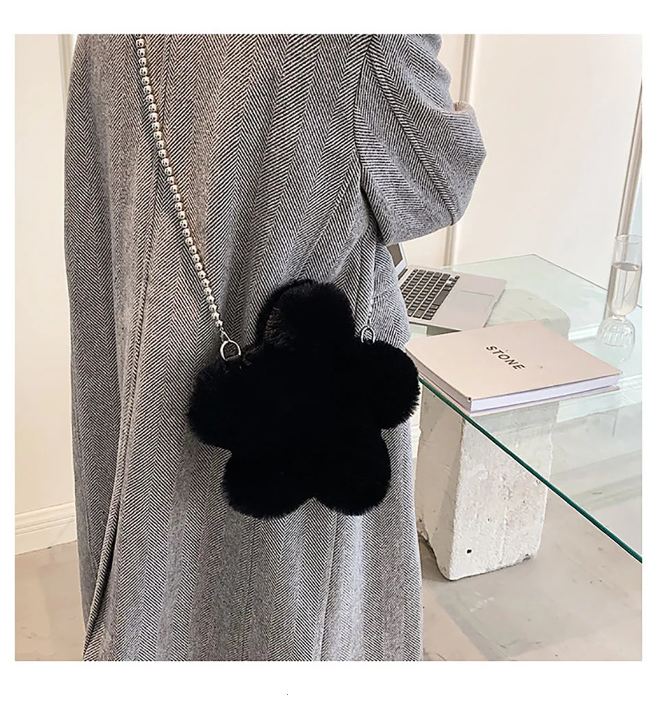 Evening Bags Winter Faux Fur Star Shape Women Bag Ins Fashion Plush Chain Shoulder Messenger Bags Black White Phone Coin Purse Bolsos 231030