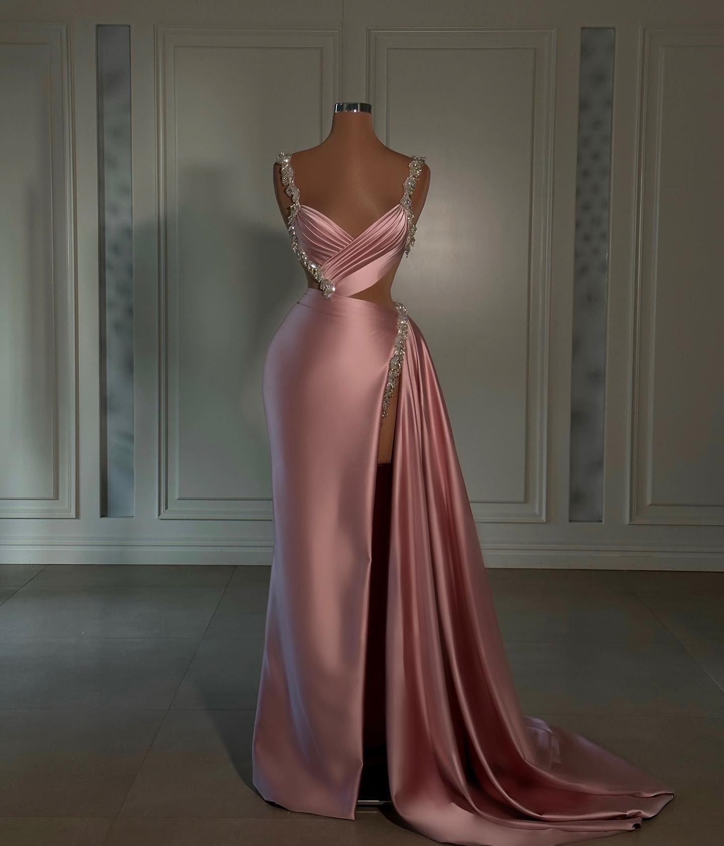 Pink Sheath Evening Gown Beaded Straps V Neck Party Prom Dresses Ruffle Sweep Train Split Formal Long Dress for special ocn