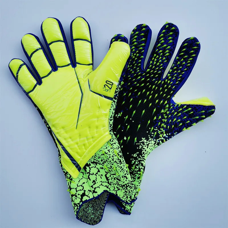 Sports Gloves Childrens Football Goalkeeper Professional Adult Training Mens Wear Resistant Soccer Goalie Kids Latex 231030