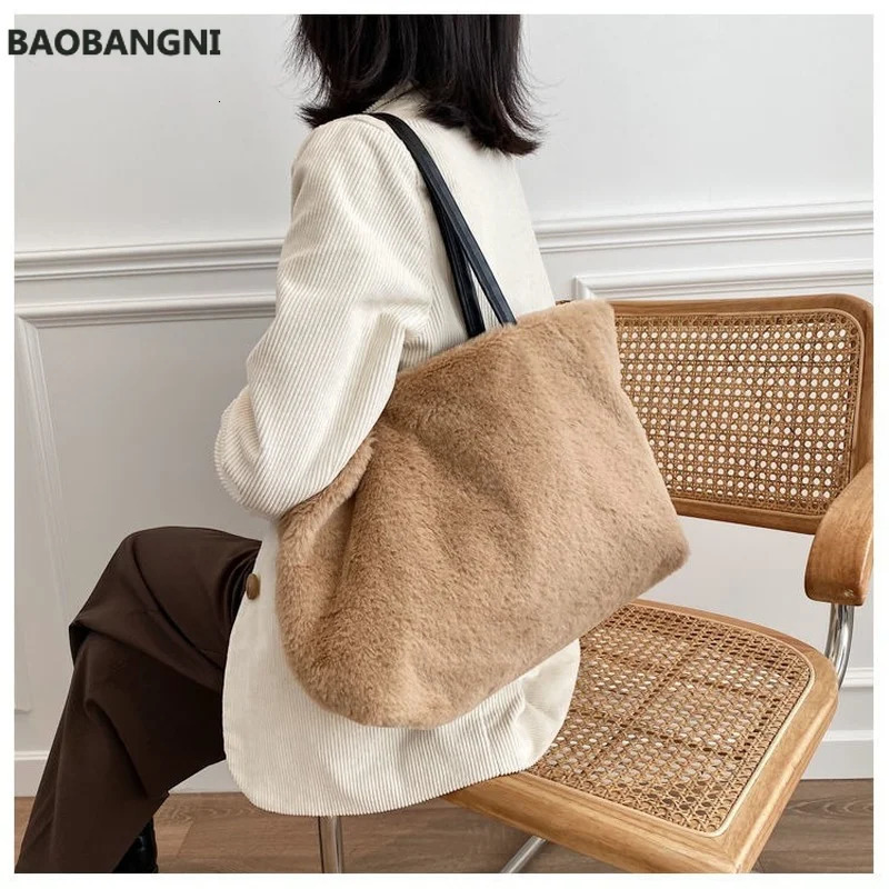 Evening Bags Faux Fur Bags Women Soft Large Capacity Fluffy Elegant Winter Fashion Tote Bag Shopping Ins Handbags Shoulder All-match 231030
