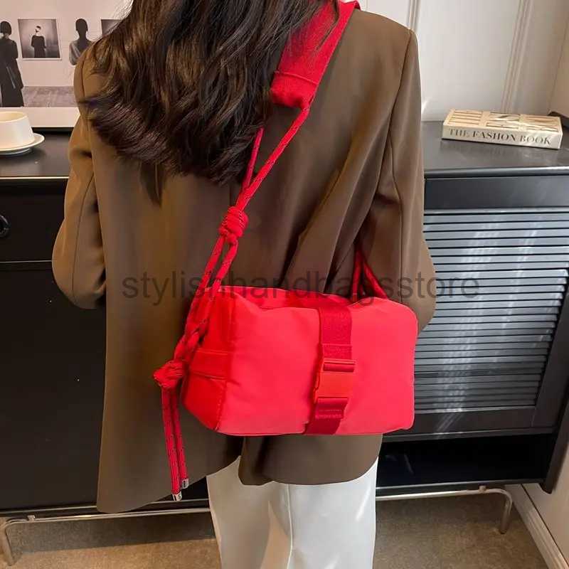 Shoulder Bags Women's toast bag waterproof nylon office women's capacity red solid color casual simplestylishhandbagsstore
