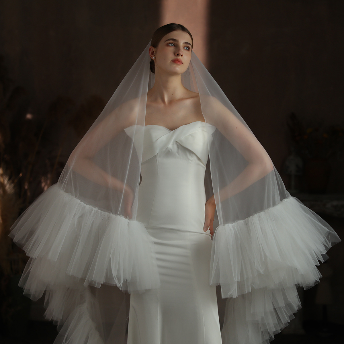 Stunning Wedding Veil Long Court Train Bridal Veils 2 Layers Tulle with Comb