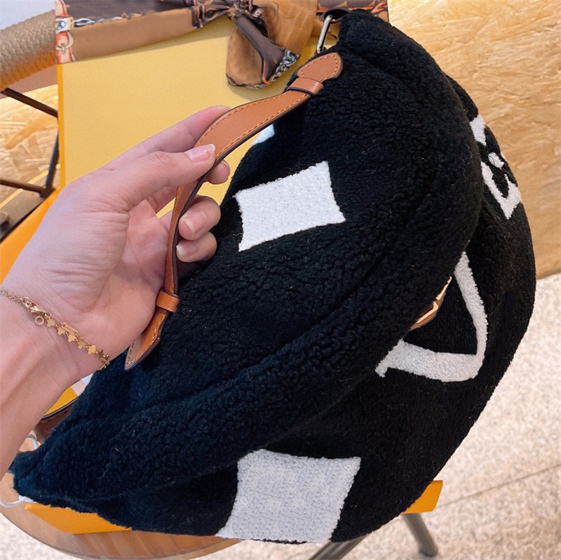 Designer Fanny Pack Women Teddy Bumbag Crossbody Bags Men Fluffy Waist Belt Bag Fannypack Fuzzy Bum Bag Fashion Handbag Flower