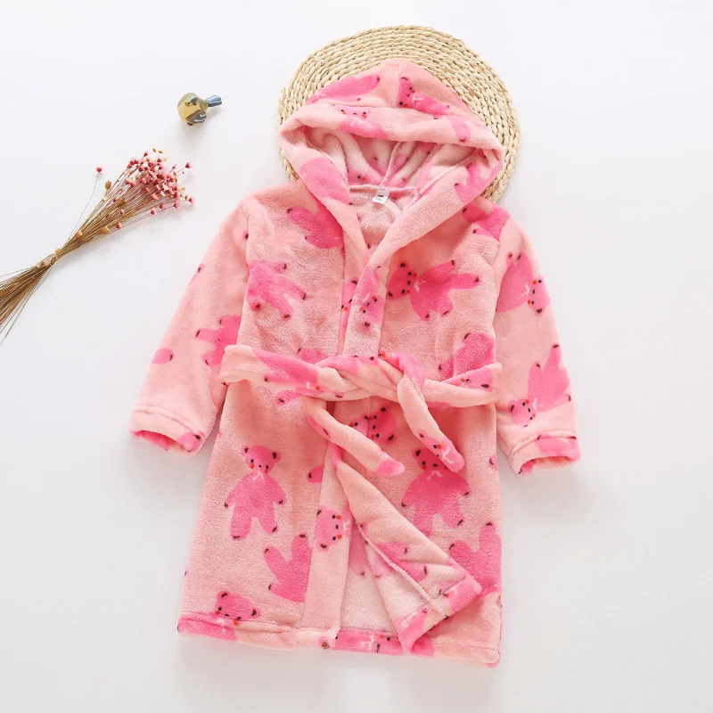 Pajamas Cartoon Kids Robes Flannel Child Boys Girls Robes Lovely Animal Hooded Bath Robes Long Sleeve Baby Boy Bathrobe Child Clothing 231031