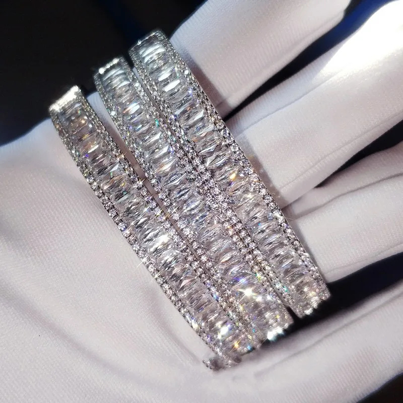 Baguette cut Diamond Bangle Trendy 925 Sterling Silver Party Engagement bangles Bracelets for women Bridal wedding accessaries 231030