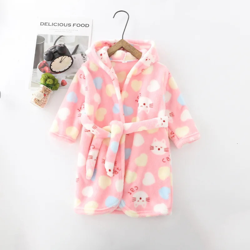 Pajamas Autumn And Winter Girls Robes Baby Girls Sleepwear Bathrobe Girl Princess Robes Kids Hooded Homewear Cartoon Child Pajamas 231031