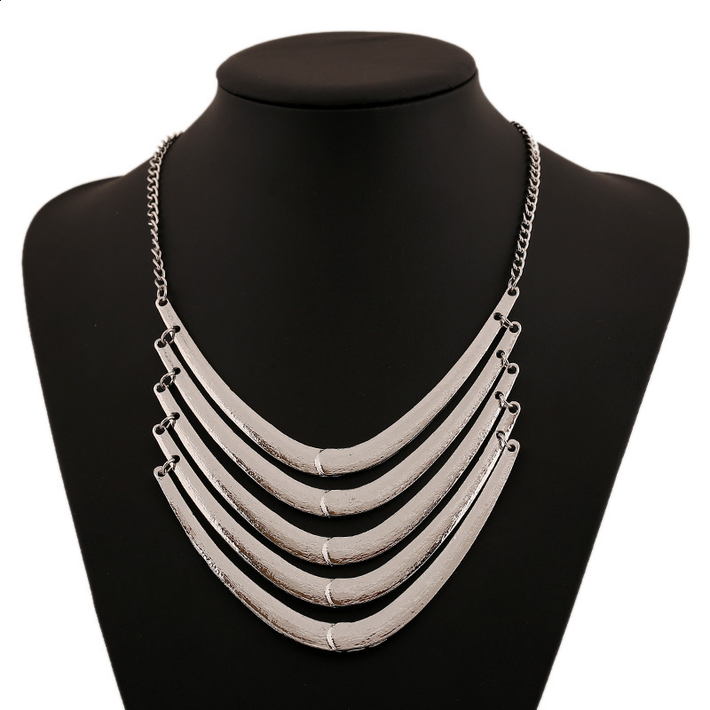 Chokers Hmong Jewelry Woman and Man Miao Collar and Culture Necklace Year Dance Party 230515