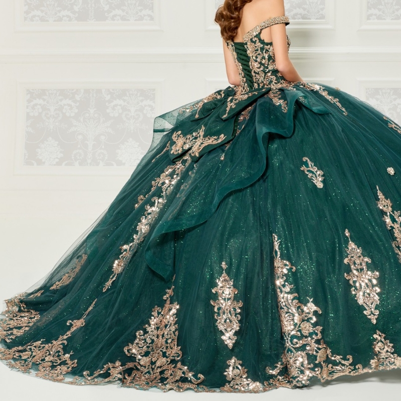 Luxury Emerald Green Quinceanera Dresses Off Shoulder Ball Gown Corset Birthday Party Dress Gold Applique Beads Vestidos De 15