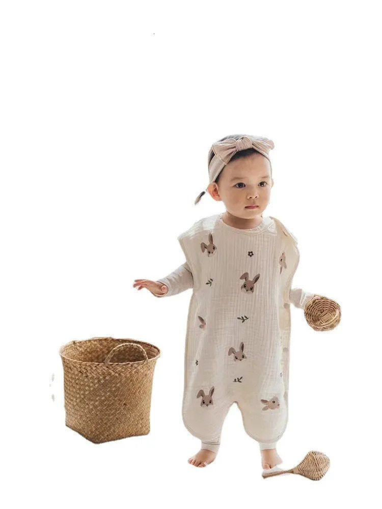 Sleeping Bags Cotton Embroidery Muslin Baby Sleeping Bag Summer Sleepsack Babies Accessories Thin Gauze Vest Pajamas Anti-Kick Quilt 231031