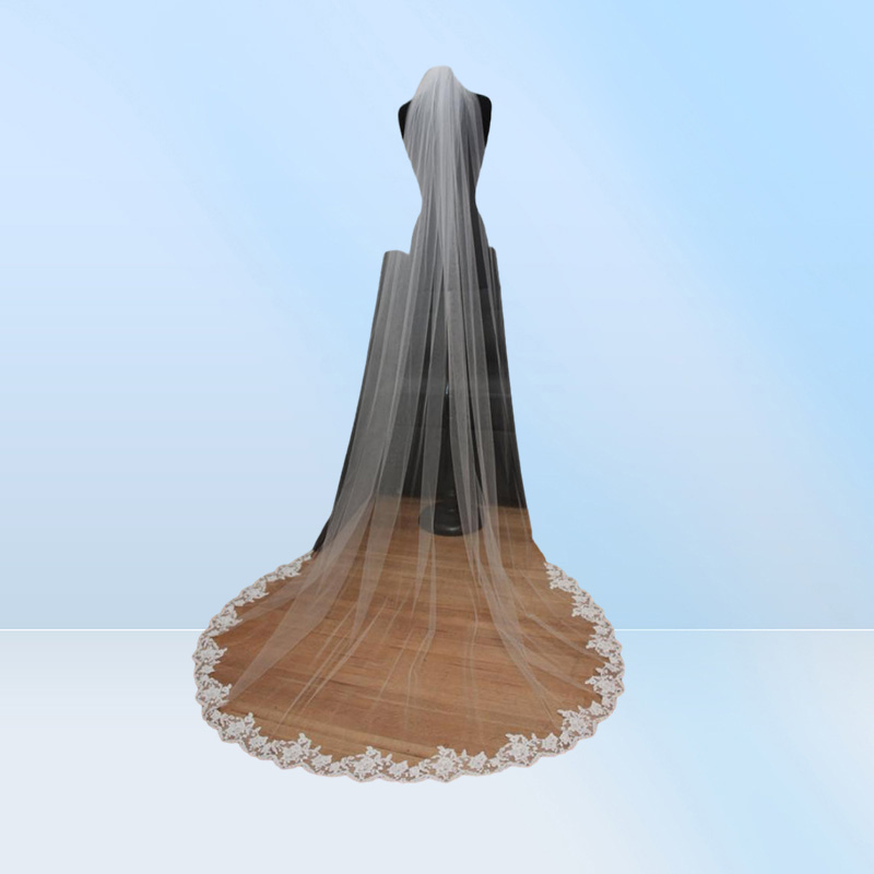 New Arrival Cathedral Length Wedding Veil One Layer White Ivory Champagne Bridal Veil with comb lace Edge 961p