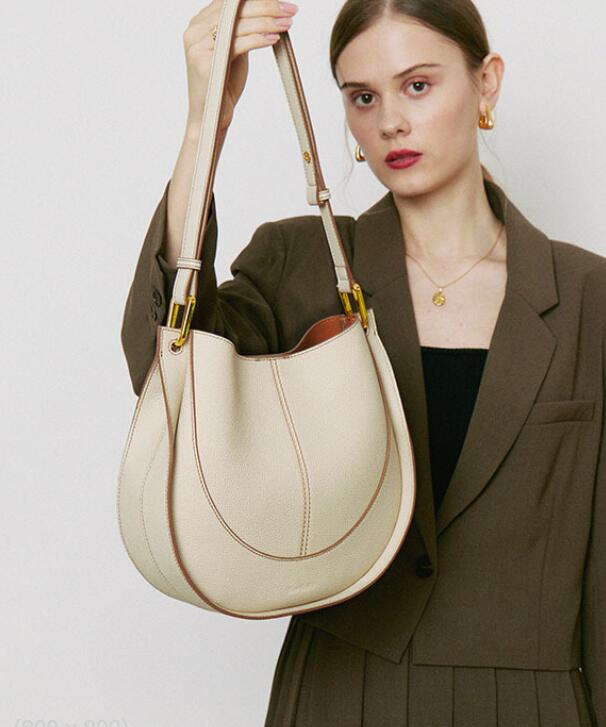 Cross Body Bag Designers Vintage Key Chain Wallet Classic Suede Lining Small Evening Bags 476432