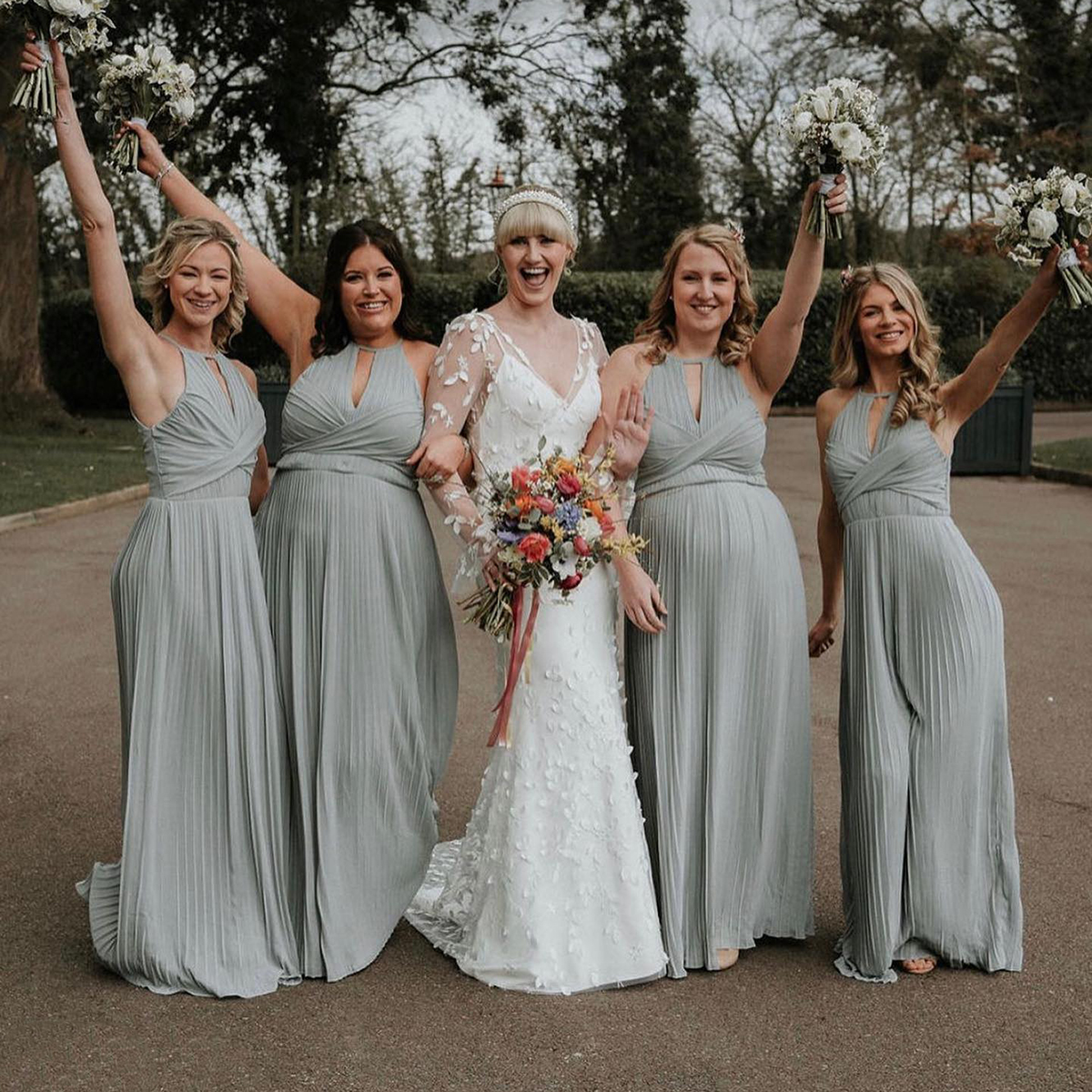3D Embroidered Lace Mermaid Wedding Dresses V Neck Backless Civil Bridal Gown Thigh Slit Sweep Train Country Wedding Gown