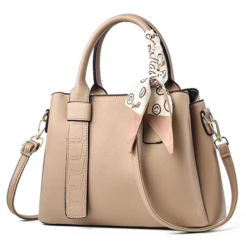 designer tote Fashionable handbag for women with large capacity, new trendy and atmospheric middle-aged mother, women's cross body commuting bag