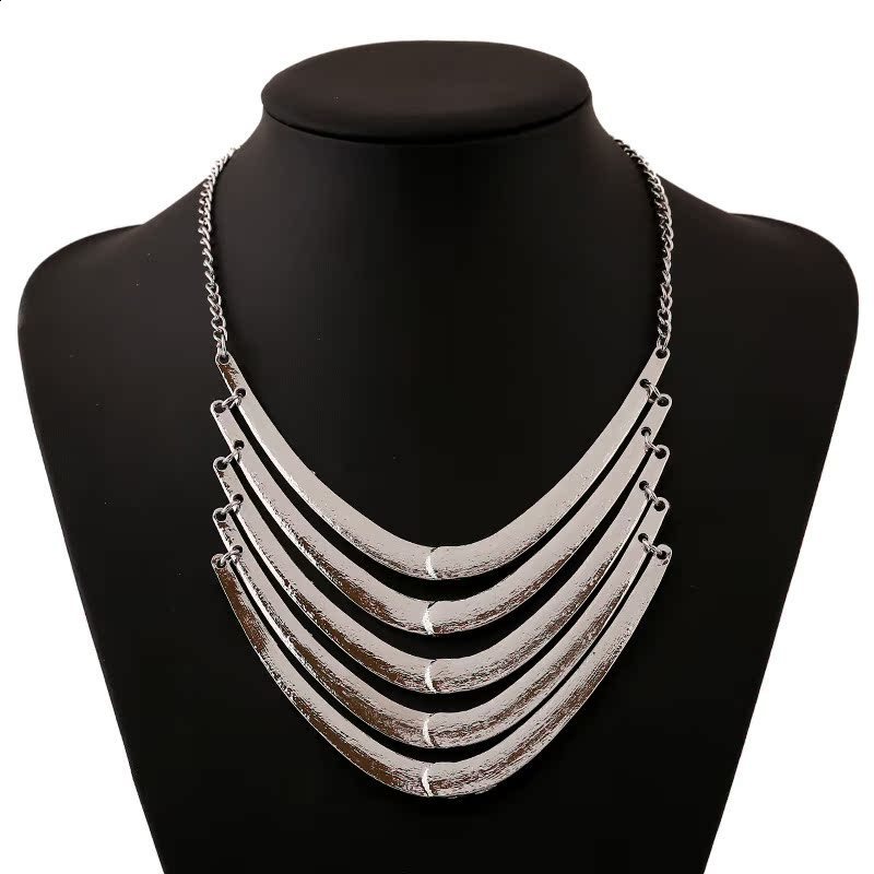 Chokers Hmong Jewelry Woman and Man Miao Collar and Culture Necklace Year Dance Party 230515