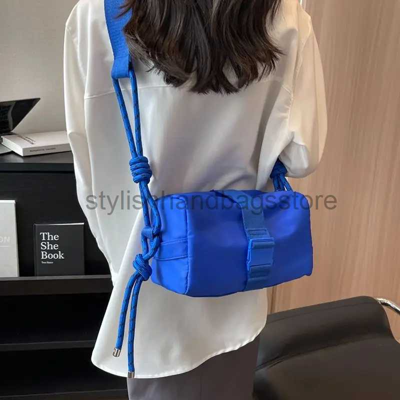 Shoulder Bags Women's toast bag waterproof nylon office women's capacity red solid color casual simplestylishhandbagsstore