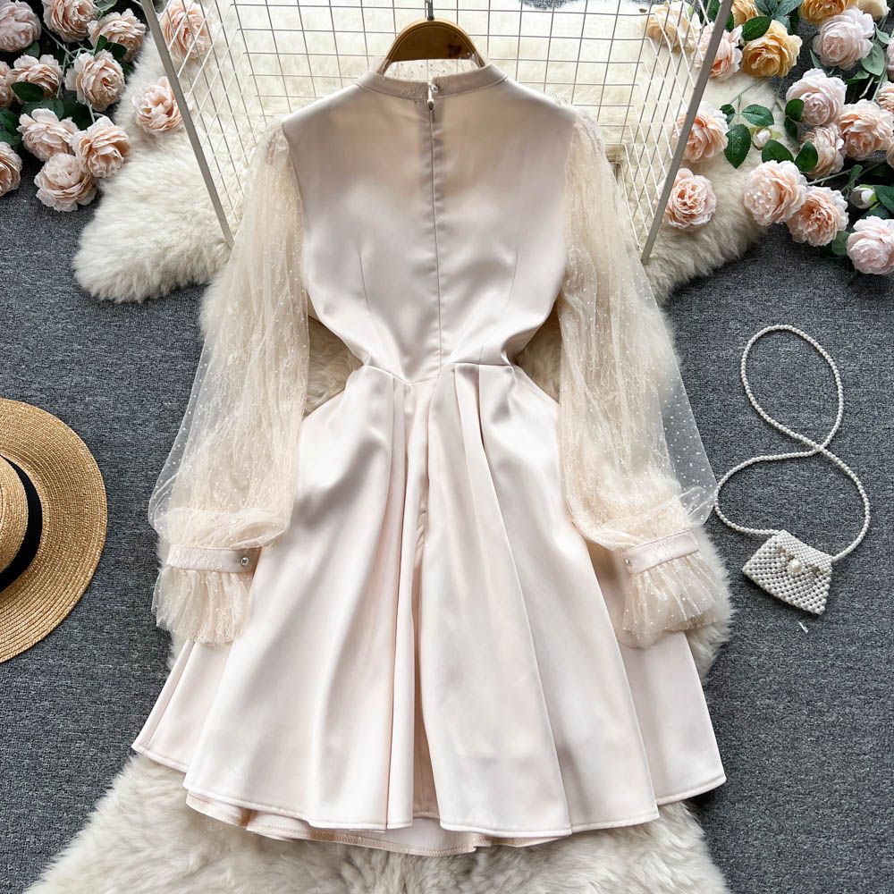 Gentle and sweet style dress design sense Heavy engineering beaded high waist slim splicing gauze fairy puff skirt