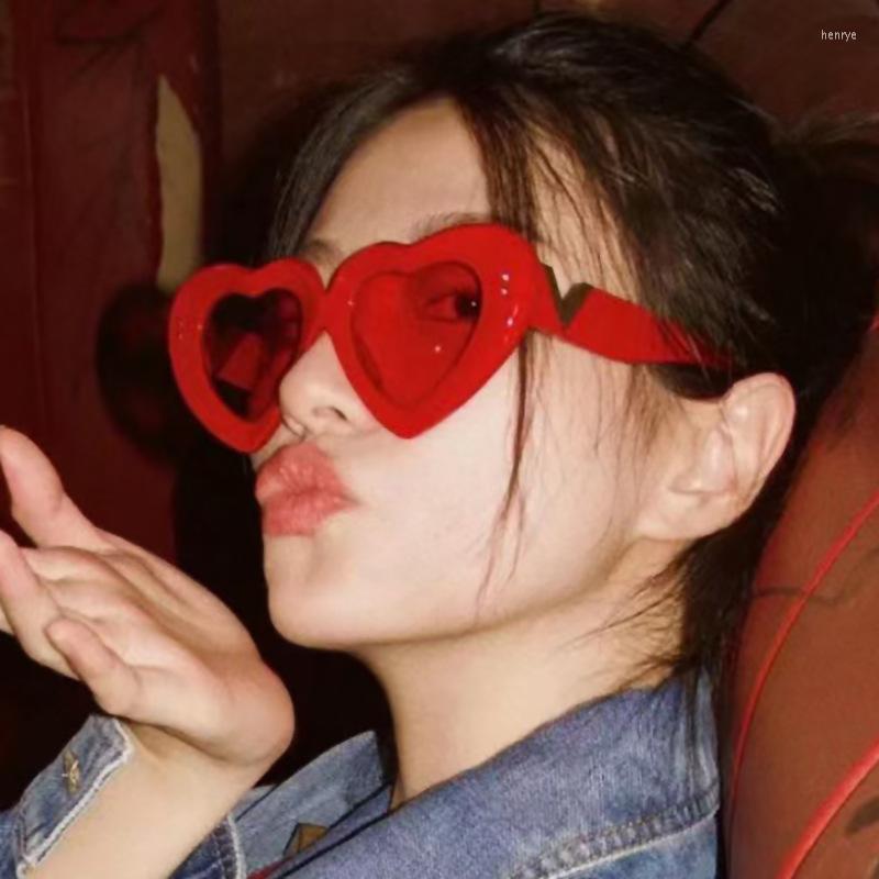 Sunglasses Fashion Cat Eye For Women 2022 Luxury V Sun Glasses Female Vintage Black Jelly Shades Uv400 Gafas De Sol Mujer
Sunglasses Fashion Cat Eye For Women 2022 Luxury V Sun Glasses Female Vintage Black Jelly Shades Uv400 Gafas De Sol Mujer