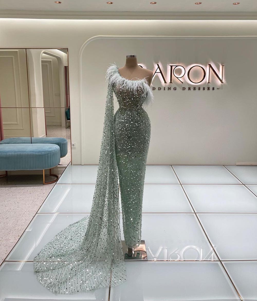 Sexy Mermaid Evening Dresses One Long Sleeve 3D Lace Satin Beaded Bateau Feather Floor Length Appliques Sequins Sequins Celebrity Plus Size Party Gown