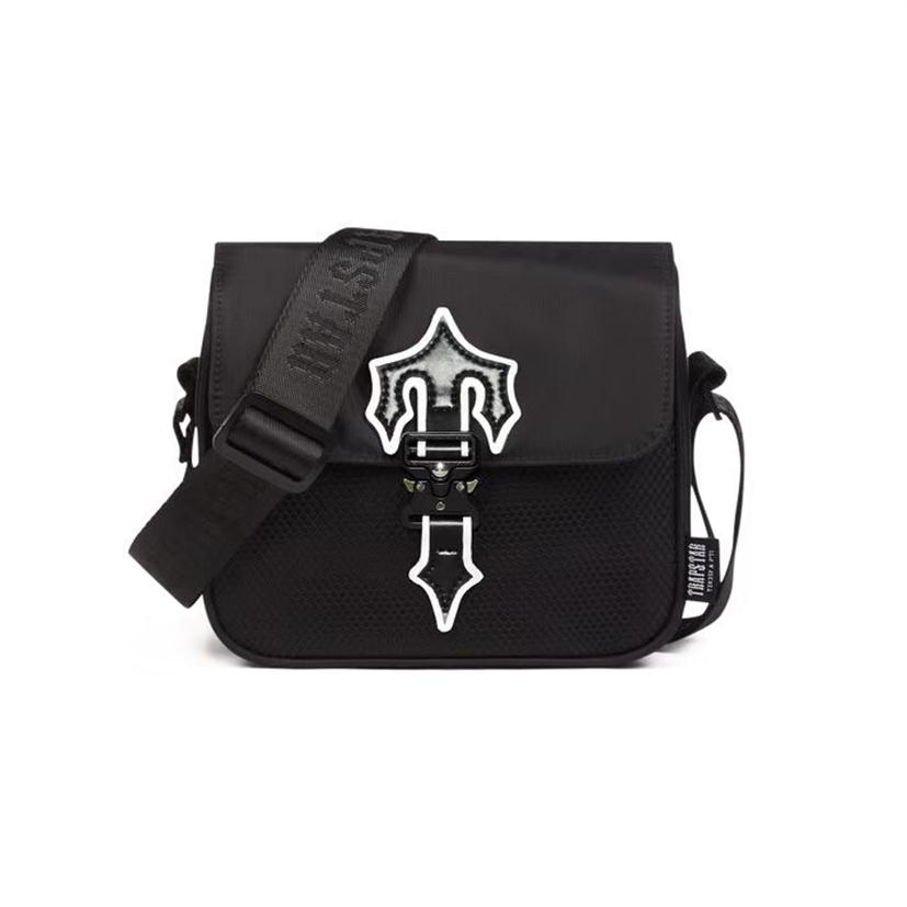 Trapstar Luxury Designer Bag IRONGATE T Crossbody Bag UK London Fashion Handbag Waterproof Bags305S, Reflective
Trapstar Luxury Designer Bag IRONGATE T Crossbody Bag UK London Fashion Handbag Waterproof Bags305S, Reflective