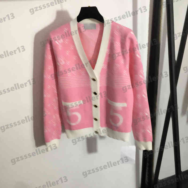 Luxury Womens Sweaters CNL Camellia Logo Print Designer Cardigan Knit Jacket Fashion Brand V-Neck Long Sleeve Women Sweater Tops 0912
Luxury Womens Sweaters CNL Camellia Logo Print Designer Cardigan Knit Jacket Fashion Brand V-Neck Long Sleeve Women Sweater Tops 0912