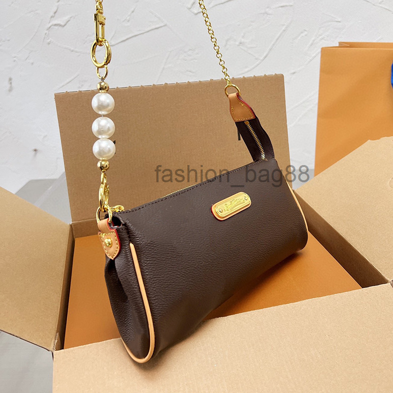 Shoulder Bags Handbags Women Designer Bags Classic Pearl Mahjong Bag Brown Flower Handbag Purse 2022
Shoulder Bags Handbags Women Designer Bags Classic Pearl Mahjong Bag Brown Flower Handbag Purse 2022