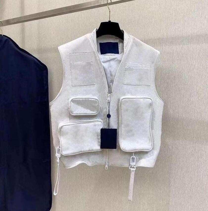 2022 Designer Leather Vests for Mens Women Punk Style Vest Letters Print Jackets Black White Sleeveless Windbreaker Clothing S-L, Box
2022 Designer Leather Vests for Mens Women Punk Style Vest Letters Print Jackets Black White Sleeveless Windbreaker Clothing S-L, Box