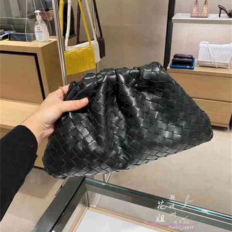 bags bottegas bvbag Designer Bottegas Handbags Jodie Buy Pouch Hand Bag Woven Big Cloud Dumpling, Blue
bags bottegas bvbag Designer Bottegas Handbags Jodie Buy Pouch Hand Bag Woven Big Cloud Dumpling, Blue