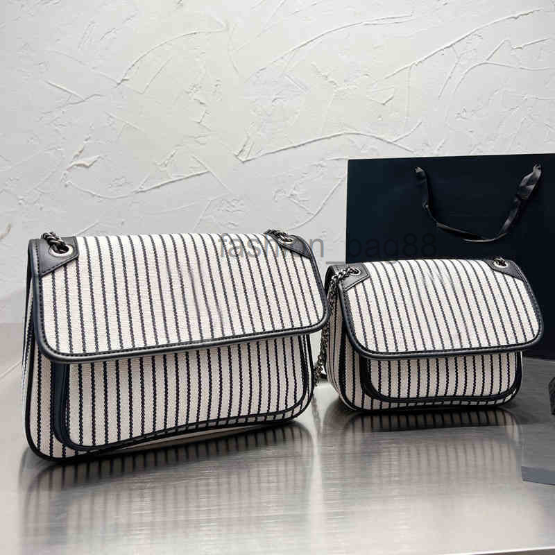 Shoulder Bags Stripe Designer Messenger Bag Women Vintage Camera Bags Canvas Crossbody Female Classic Purses 2022
Shoulder Bags Stripe Designer Messenger Bag Women Vintage Camera Bags Canvas Crossbody Female Classic Purses 2022