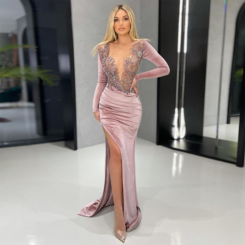 Pink Veet Prom Princess Long Sleeves Deep V Neck Appliques Sequins Beaded Fashion Evening Dresses Side Slit Floor Length Party Gowns Plus Size Custom 