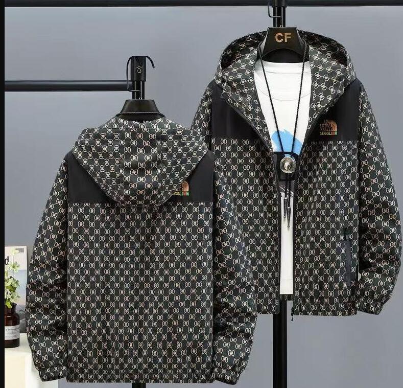Men's Jacket Luxury GGity Hooded Coats Casual Style Streetwear Zipper Male Fashion Tide Brand Designer Clothing, 02
Men's Jacket Luxury GGity Hooded Coats Casual Style Streetwear Zipper Male Fashion Tide Brand Designer Clothing, 02