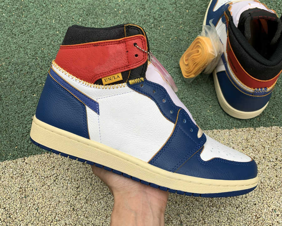 Basketball Shoes Jumpman 1 High Sports Sneakers White Stormblue Varsity Red Luxurys Designers With Bo Nrg Mens Womens X Union jumpman1shoes
Basketball Shoes Jumpman 1 High Sports Sneakers White Stormblue Varsity Red Luxurys Designers With Bo Nrg Mens Womens X Union jumpman1shoes
