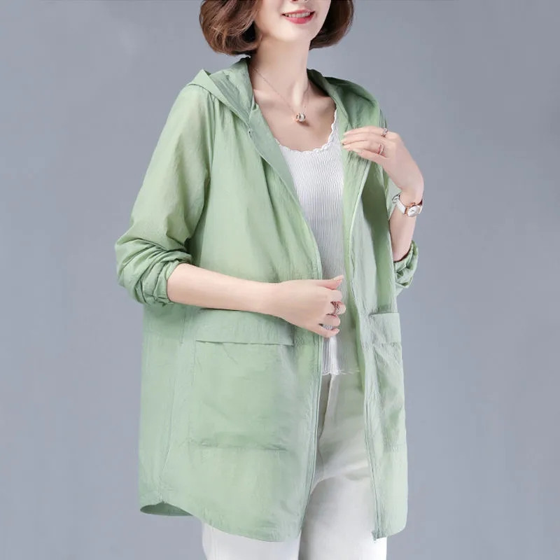 Womens Jackets Fashion Windbreaker Womens Jacket Sun protection Coat Long Sleeve Hooded Thin Jackets Female Outerwear Plus Size 5XL 220901