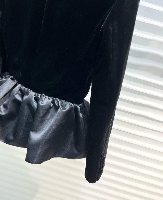 Womens Jackets women fashion high quality long sleeve lapel laceup jacket 0822 220901