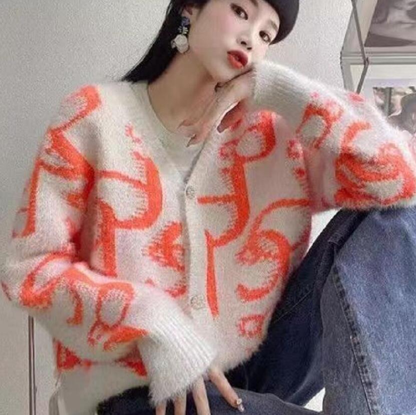Knitted Cardigan Women's Sweater Coat 2022GG New Style Woolen Sweater Round Neck Top, Green
Knitted Cardigan Women's Sweater Coat 2022GG New Style Woolen Sweater Round Neck Top, Green