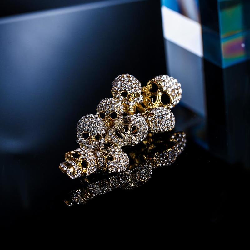 Pins Brooches Halloween Rainbow Skull Brooch Pin Women Broche Femme Bone Skeleton Crystal Party Jewelry Gift Colorful Charm 220916