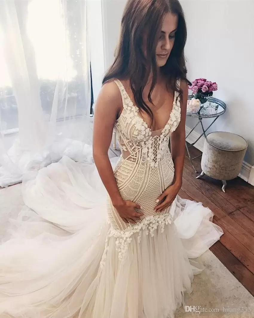 Gorgeous Mermaid Wedding Dresses Bridal Gown Lace Applique V Neck Sleeveless Sweep Train Backless Custom Made Country Vestidos De Novia Estidos