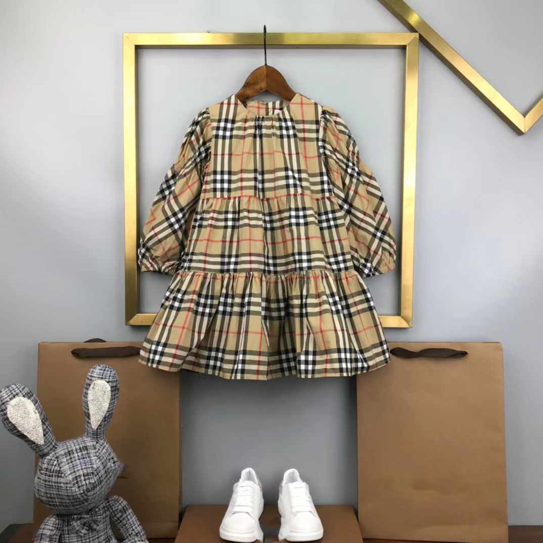 baby girl flower dress designer kid fashion party outfits 100-160 cm paid design kid girls wed dresses cotton material kids clothes wholesale
baby girl flower dress designer kid fashion party outfits 100-160 cm paid design kid girls wed dresses cotton material kids clothes wholesale