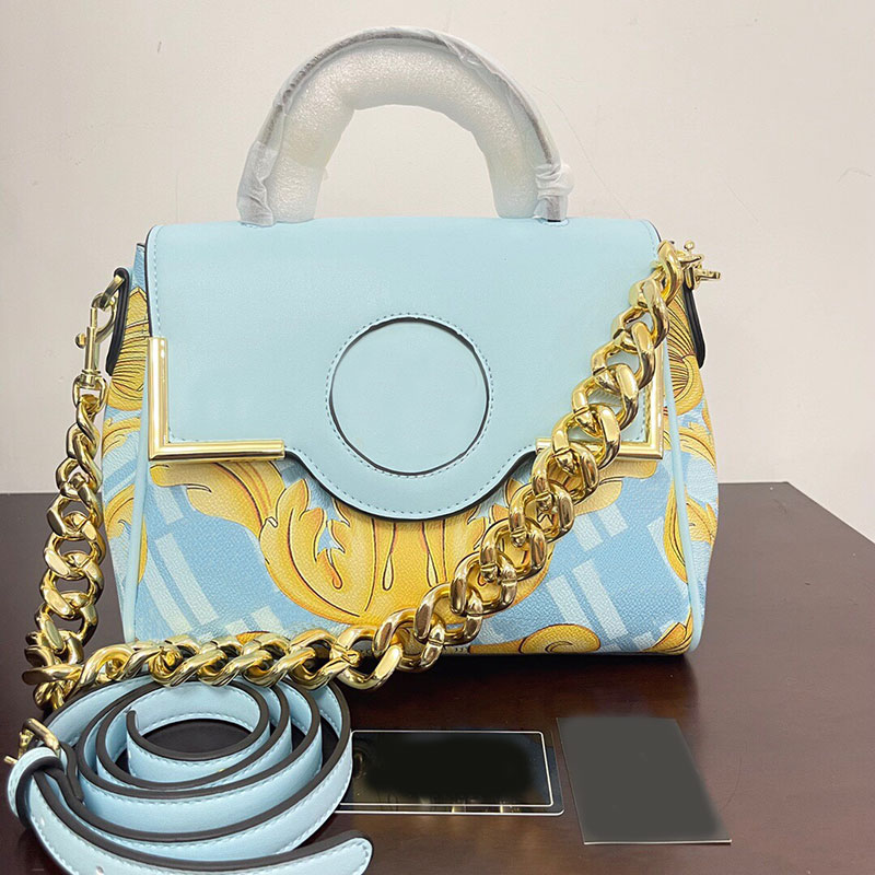 Women Medusa Handbag Shoulder Bags Top Quality Crossbody Bag Gold Baroque Print Flap Totes Chain Strap Hardware Portrait Fashion Letters Real Leather, Gift bag
Women Medusa Handbag Shoulder Bags Top Quality Crossbody Bag Gold Baroque Print Flap Totes Chain Strap Hardware Portrait Fashion Letters Real Leather, Gift bag