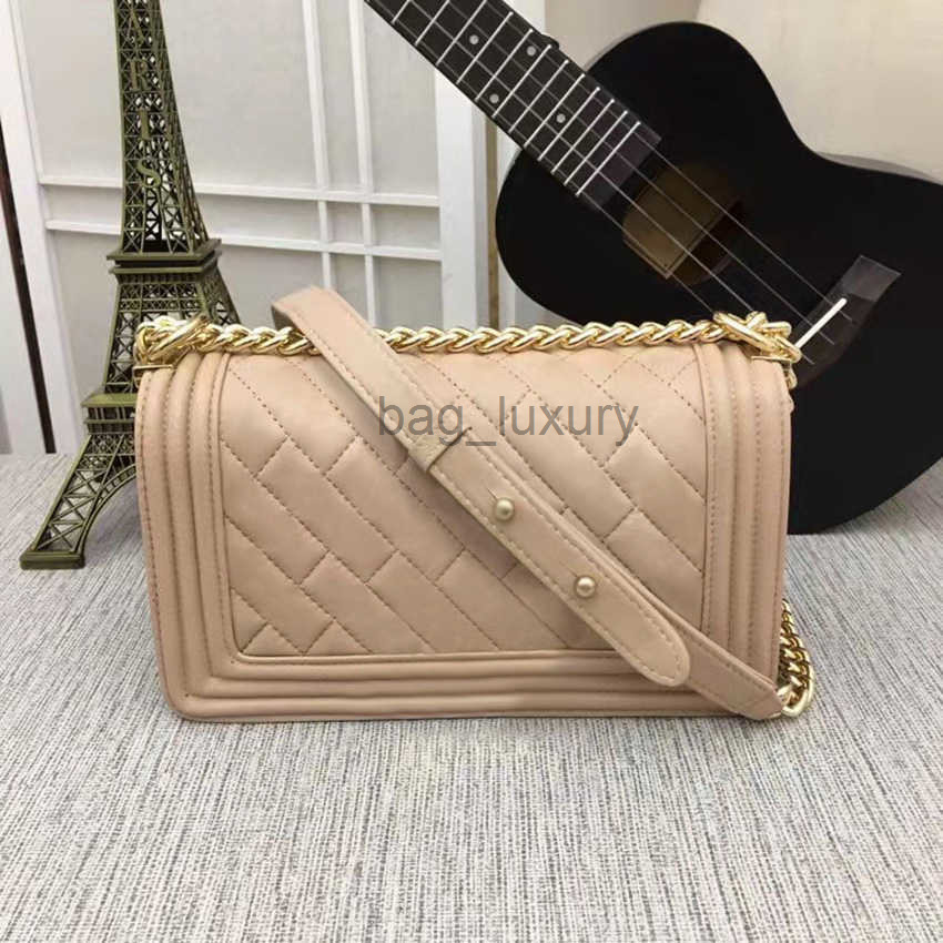 Designer bag Quality 5A Top Classic Flap Hand Bag Crossbody Bags Women Luxury Handbags Lambs Caviar Leather Shoulder Totes, Deep red-lambs-silver chain
Designer bag Quality 5A Top Classic Flap Hand Bag Crossbody Bags Women Luxury Handbags Lambs Caviar Leather Shoulder Totes, Deep red-lambs-silver chain