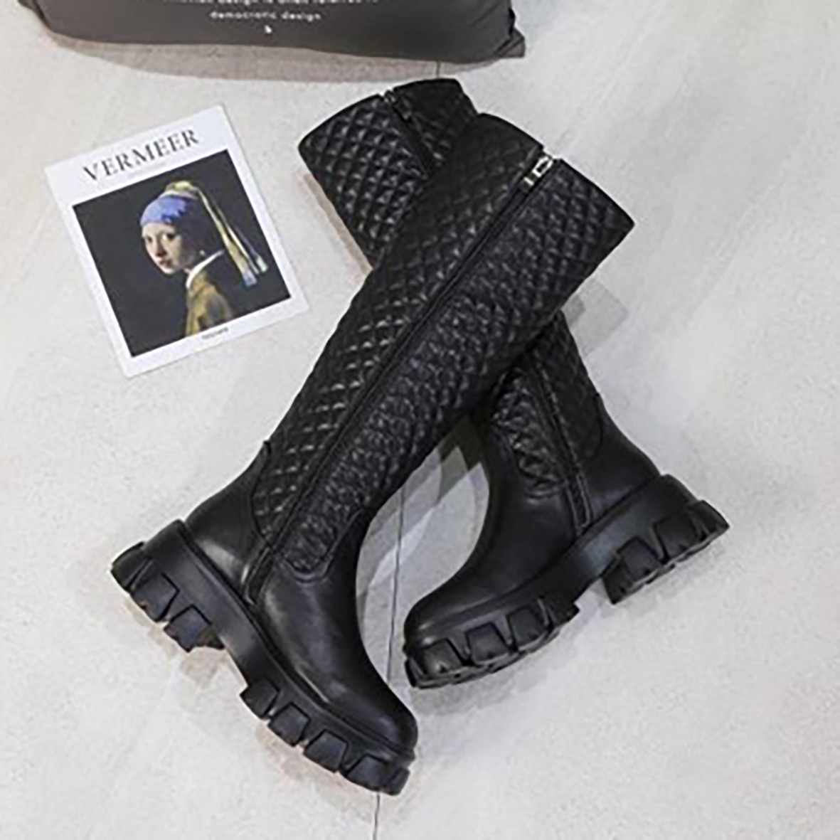 Boots 2022 desiner new sexy women knee high long boot genuine leather high boots woman Sheepskin Suede Med heel top quality
Boots 2022 desiner new sexy women knee high long boot genuine leather high boots woman Sheepskin Suede Med heel top quality