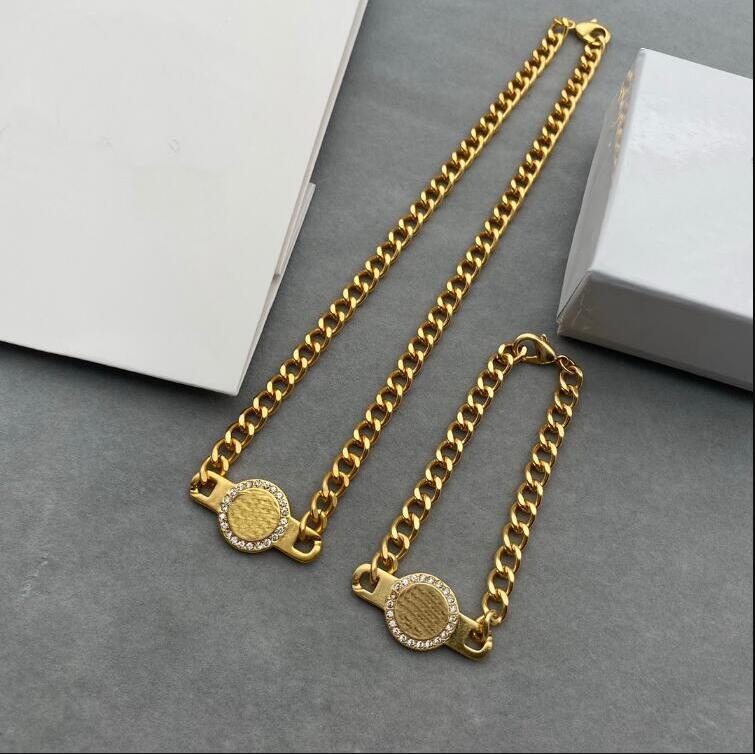 New Designed Bracelets Thick Chain Bangle Women Gold Brass Choker Necklaces Banshee Medusa Portrait Pattern 18K Gold Plated Designer Jewelry NL4, Golden
New Designed Bracelets Thick Chain Bangle Women Gold Brass Choker Necklaces Banshee Medusa Portrait Pattern 18K Gold Plated Designer Jewelry NL4, Golden