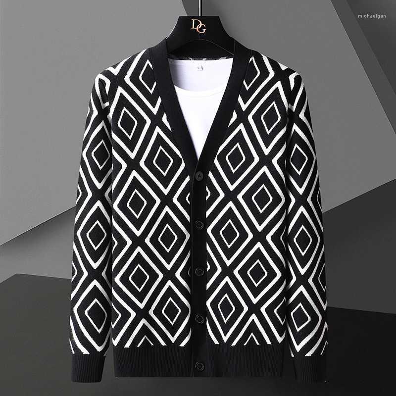 Men's Sweaters 4XL Designer Fashion Japanese Mens Knitted Cardigan Sweater Casual Wool Argyle Coats Jacket Clothing 2022, Black
Men's Sweaters 4XL Designer Fashion Japanese Mens Knitted Cardigan Sweater Casual Wool Argyle Coats Jacket Clothing 2022, Black