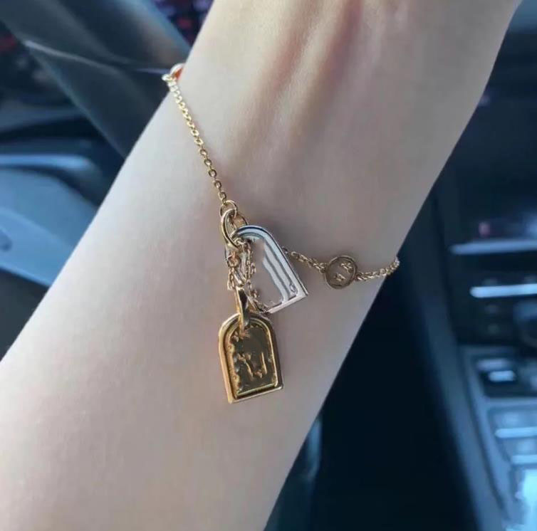 designer jewelry necklaces gold chain luxury heart for mens womens charms love bracelet bangles cjeweler bijoux
designer jewelry necklaces gold chain luxury heart for mens womens charms love bracelet bangles cjeweler bijoux
