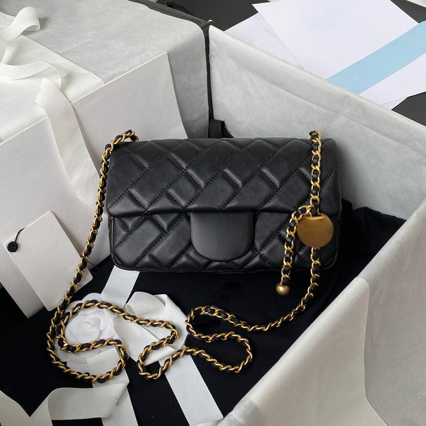 9A Luxury Premium Classic Flap Crossbody Bag Designer Small Golden Ball Hardware messenger bag Caviar Lambskin Shoulder Tote Bag With Box, Gift box
9A Luxury Premium Classic Flap Crossbody Bag Designer Small Golden Ball Hardware messenger bag Caviar Lambskin Shoulder Tote Bag With Box, Gift box