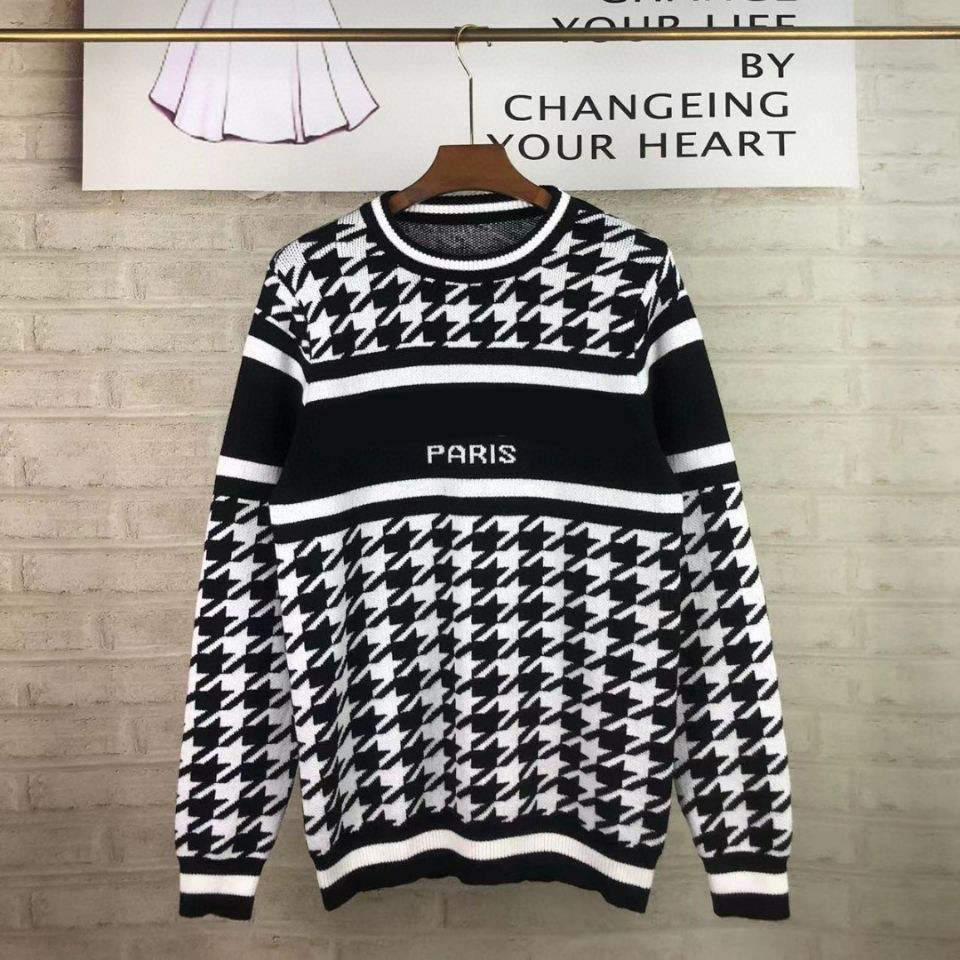 Loose Men sweaters crewneck Thousand-bird lattice plaid knits Top mens sweaters fashion style letter print, Hi
Loose Men sweaters crewneck Thousand-bird lattice plaid knits Top mens sweaters fashion style letter print, Hi