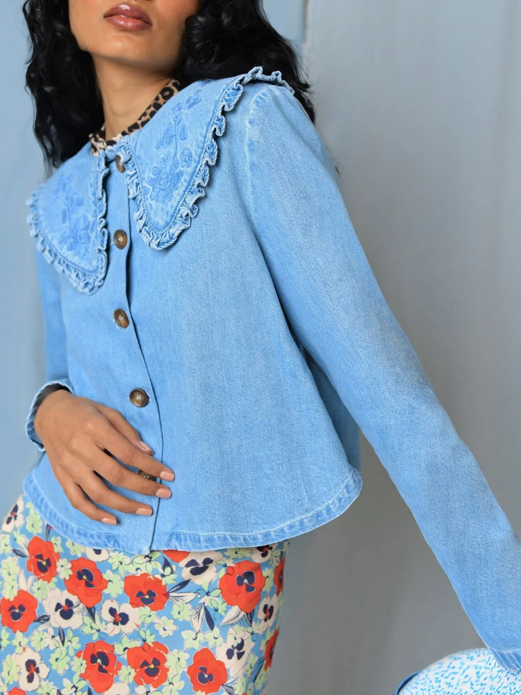 Womens Jackets Autumn and Winter Blue Embroidery Doll Collar Women Casual Longsleeved Jacket Short Denim Jacket 220901