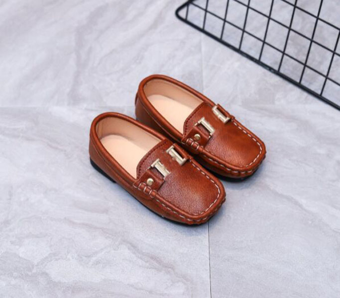 Kids Sneakers Soft PU Leather Toddler Loafers Baby Boy Shoes Classic Style Slip-on Boys Shoes Size 21-30, White
Kids Sneakers Soft PU Leather Toddler Loafers Baby Boy Shoes Classic Style Slip-on Boys Shoes Size 21-30, White