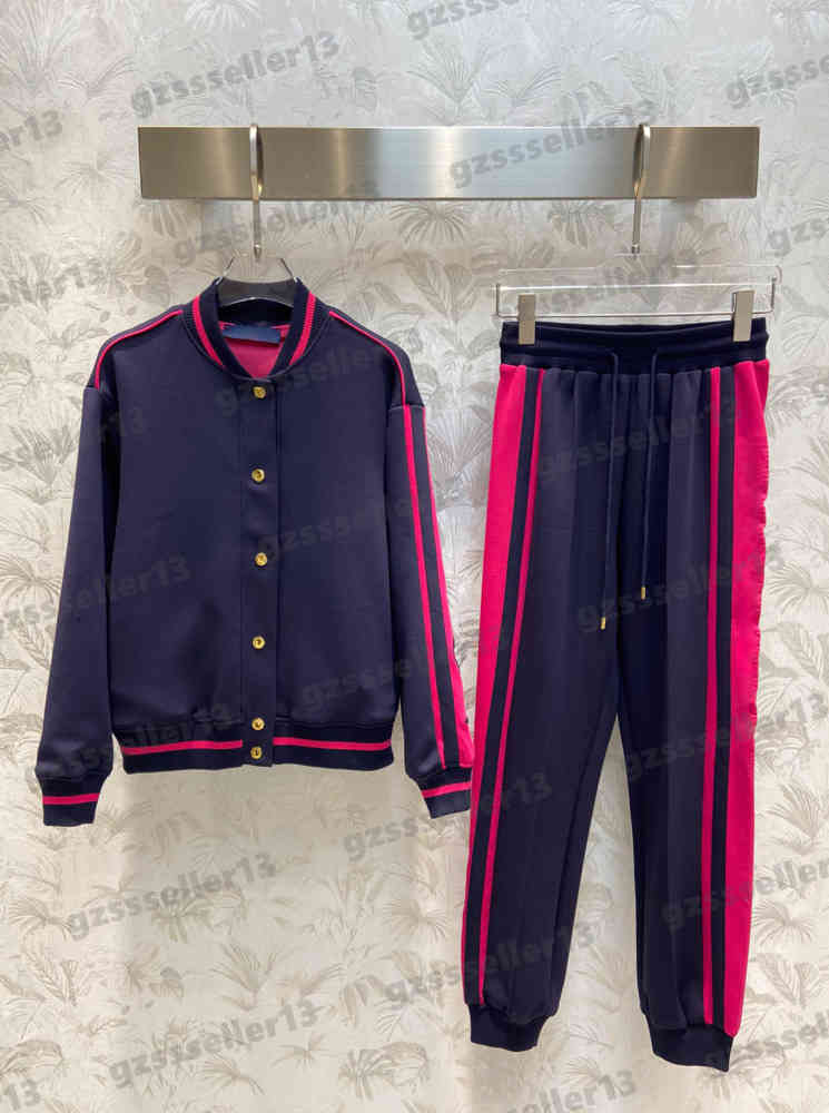 2 Piece Set Women Tracksuits Outfit Designer Lou Back 3D Letter Embroidery Jogging Suit Luxury High Quality Autumn And Winter Suit 0912
2 Piece Set Women Tracksuits Outfit Designer Lou Back 3D Letter Embroidery Jogging Suit Luxury High Quality Autumn And Winter Suit 0912