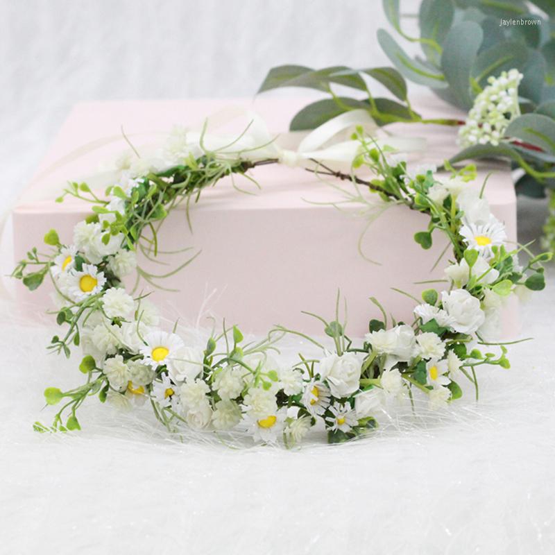 Headpieces Daisy Flowers Wreath Crown Festival Headband Women Hair Accessory Headdress Girl Floral Garland Wedding Bridemaids Headwear
Headpieces Daisy Flowers Wreath Crown Festival Headband Women Hair Accessory Headdress Girl Floral Garland Wedding Bridemaids Headwear