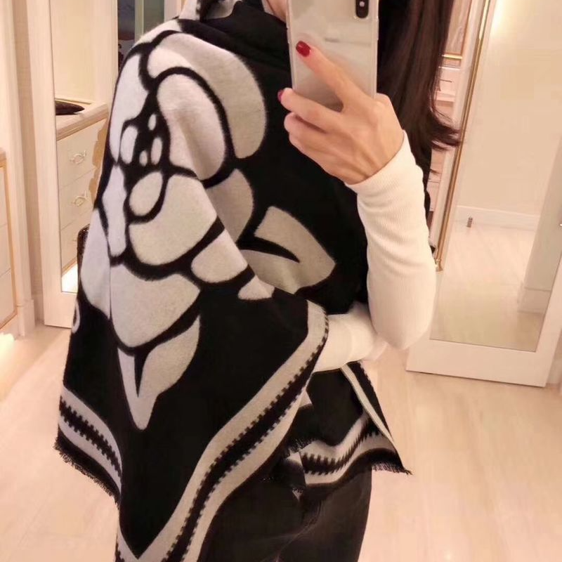 Female Pashmina Scarves Shawl Blanket Ladies Girls Flower letter print Cashmere Scarf Wraps Shawls Poncho Neck Hijab Winter Warm Gift
Female Pashmina Scarves Shawl Blanket Ladies Girls Flower letter print Cashmere Scarf Wraps Shawls Poncho Neck Hijab Winter Warm Gift